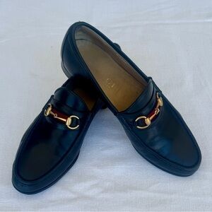 Gucci Black Leather 1953 Loafers with Gold Horsebit
